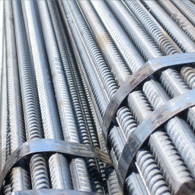 HRB400 HRB500 Grade AiSi Standard 4mm Reinforcing Steel Rebar для стабильного и долговечного строительства